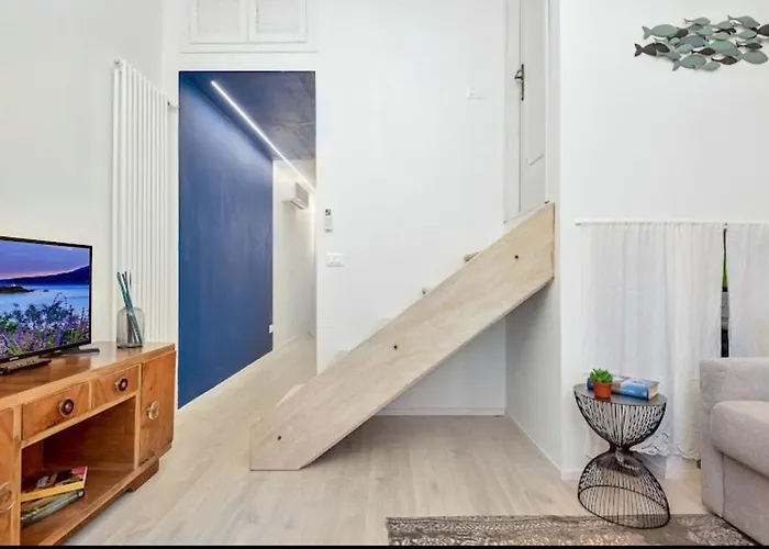 La Casa Di Ginevra - *